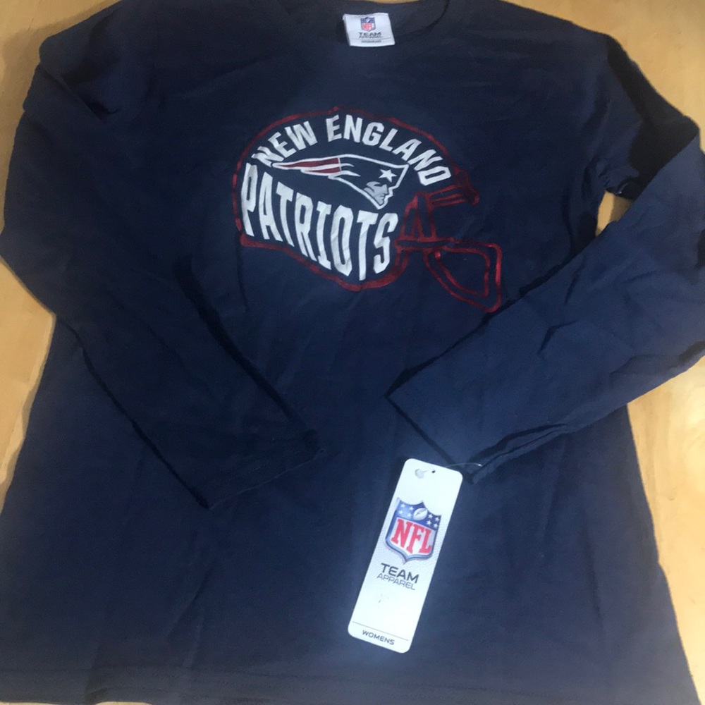 Womens NFL Patriots Long Sleeve t shirt size Small